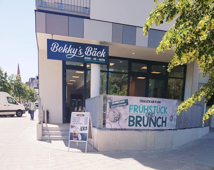 Bekkys Back - Cafe Fruhstuck Brunch